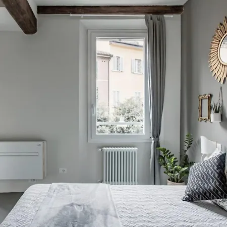 Apartment Charming Flat Righi *