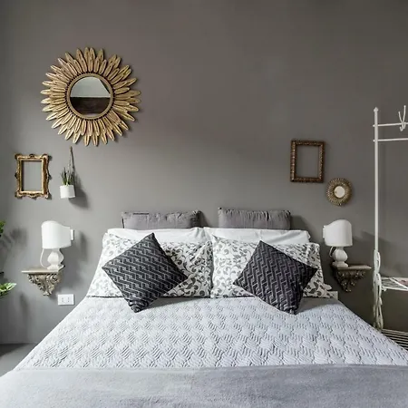 Charming Flat Righi Διαμέρισμα Μπολόνια